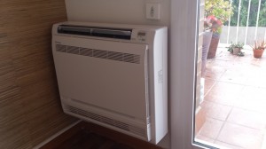 DAIKIN SUELO DECORATIVA